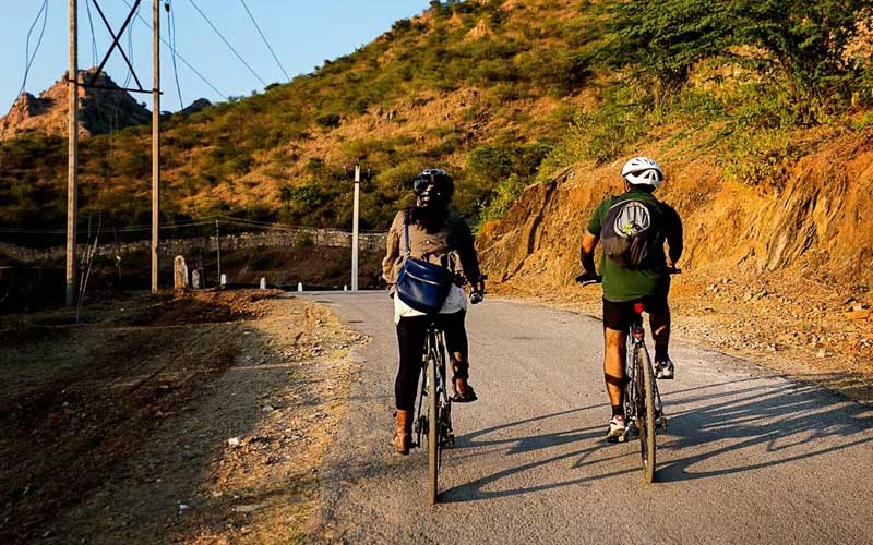 cycle-safari