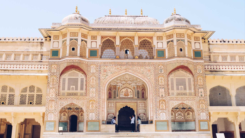 An elephant ride to Amber Fort