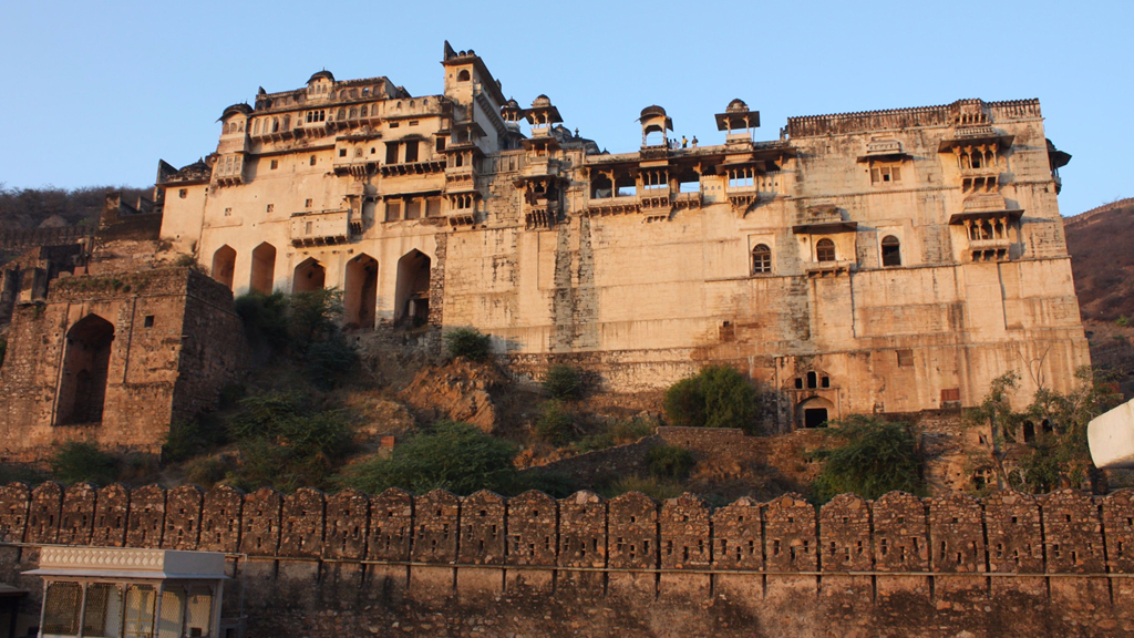 Dive into the bustling bazaars of Jaipur