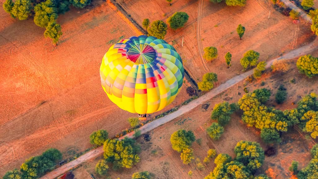 hot air balloon